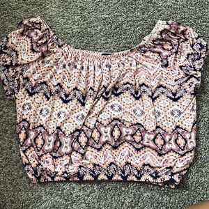 Short scrunched in the arms and the bottom